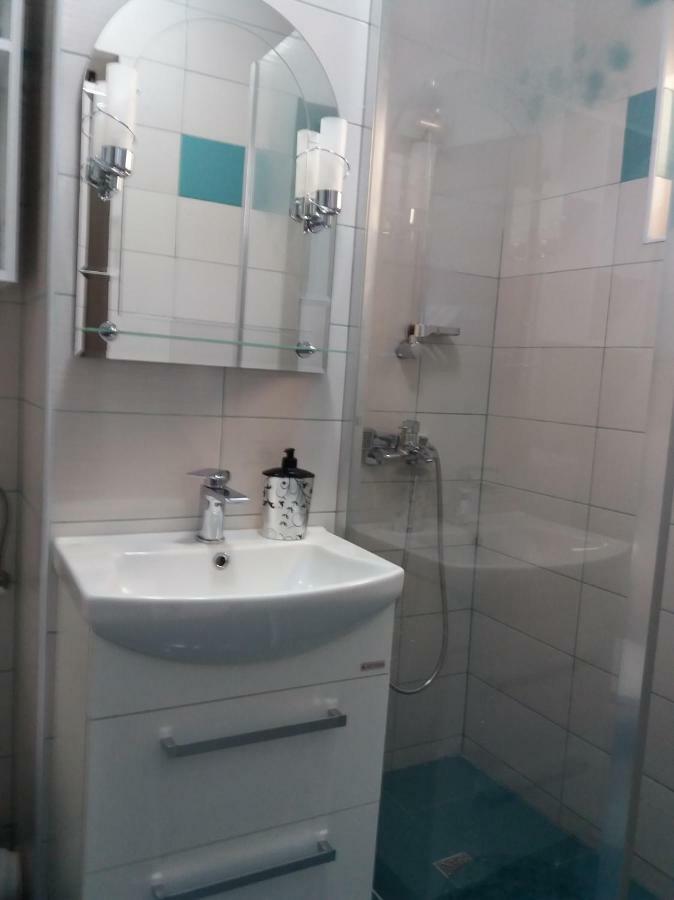 Apartament Elefant Tg. Ocna Appartamento Tîrgu Ocna Esterno foto