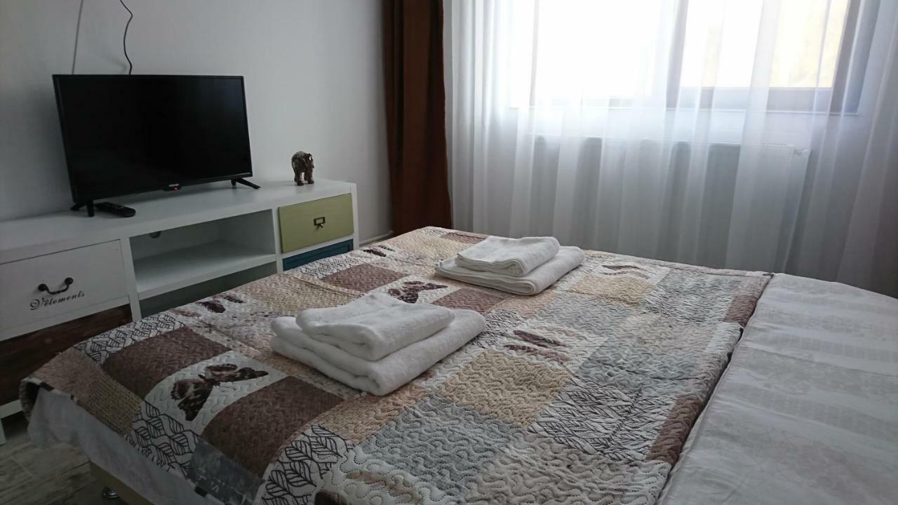 Apartament Elefant Tg. Ocna Appartamento Tîrgu Ocna Esterno foto